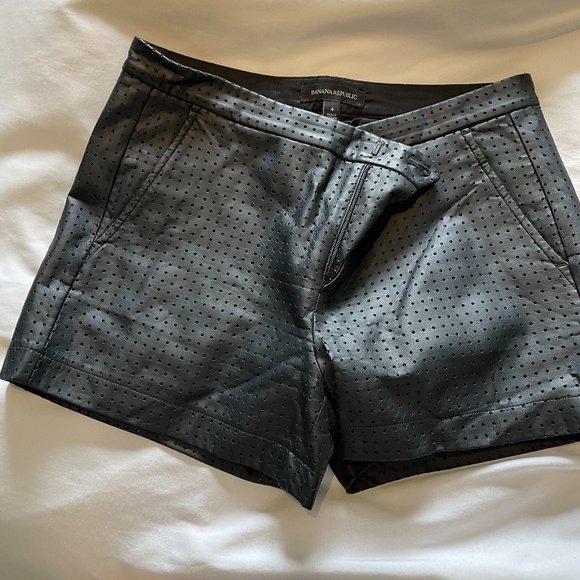 BANANA REPUBLIC vegan leather shorts! - Picture 1 of 2